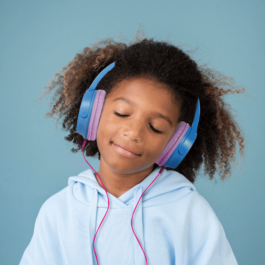 Disney Frozen Auxiliary headphones with 11 Stickers