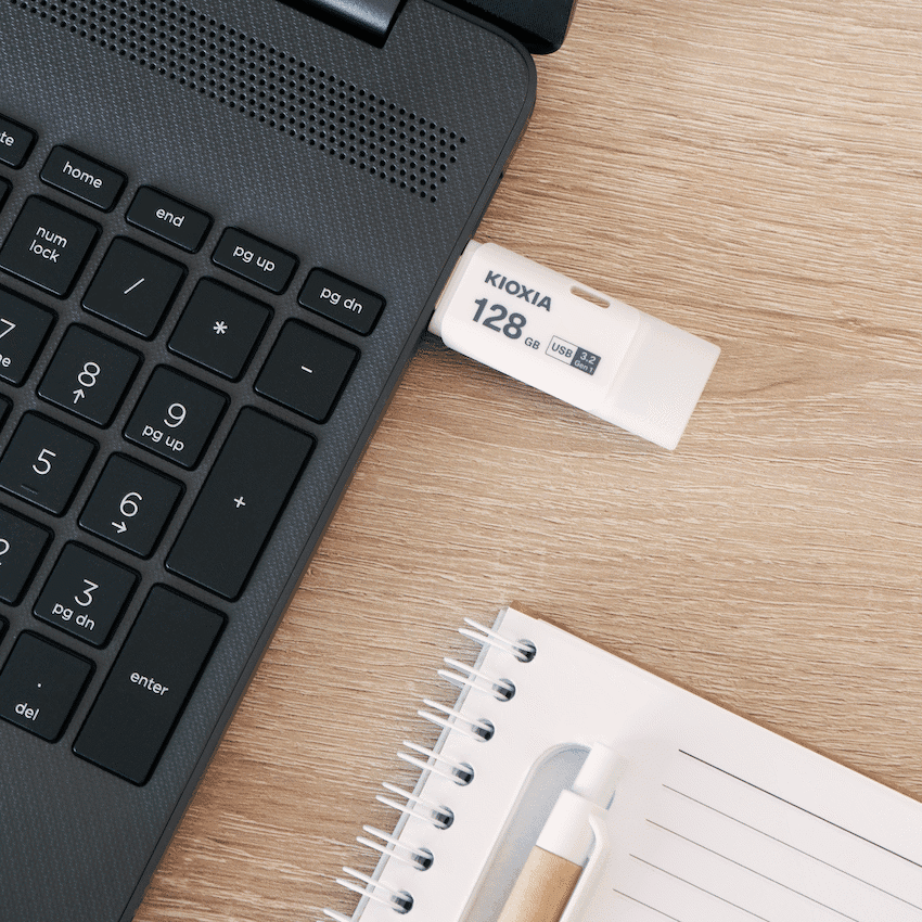 Kioxia U301- 128GB USB 3.2-GEN1-BLK