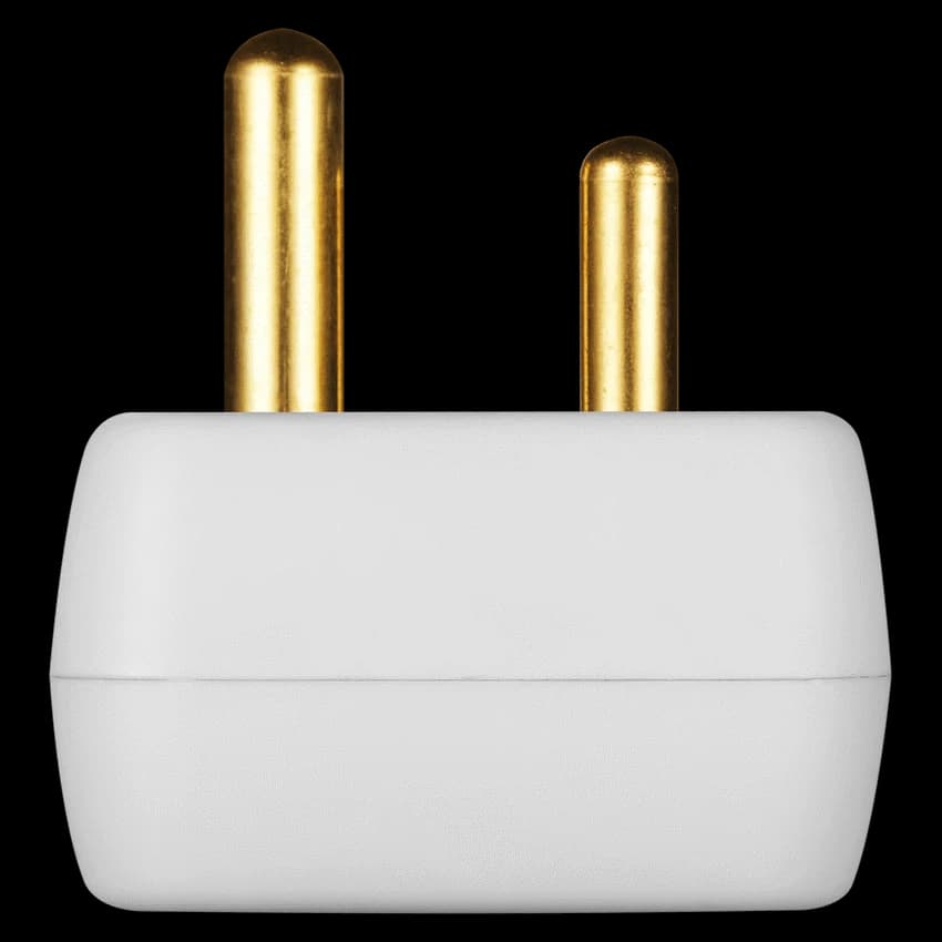 Switched 4-Way Medium Surge Adaptor with Schuko - White