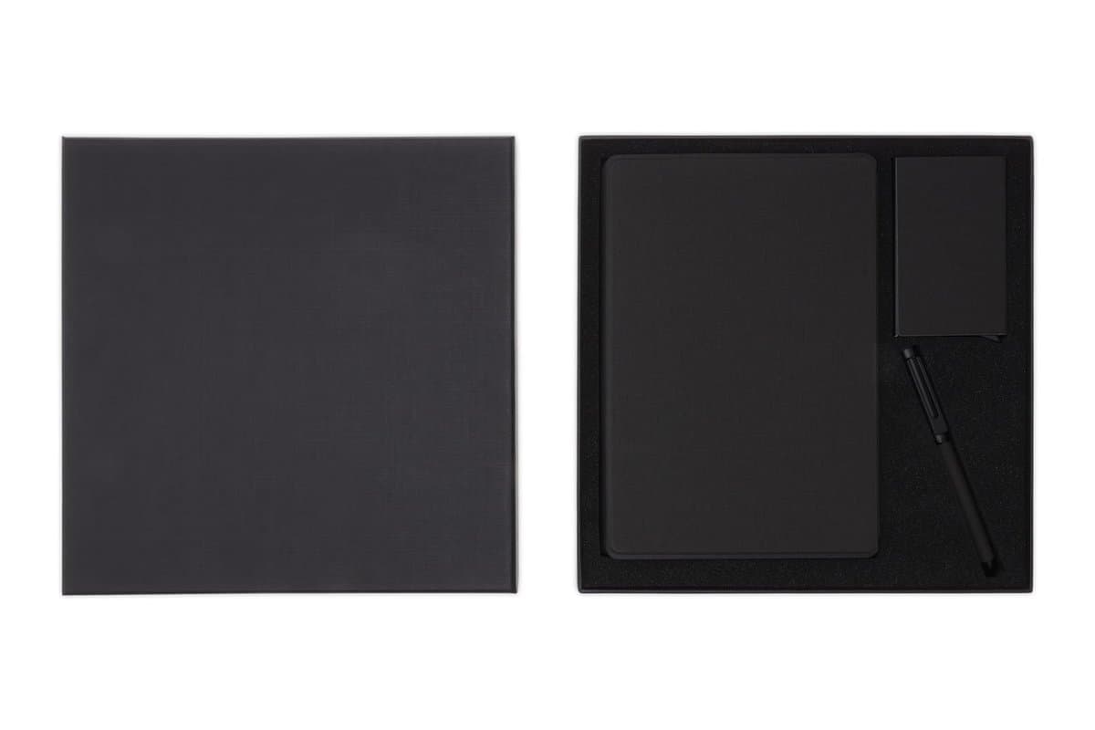TESSIN - CHANGE ZERO Sustainable Gift Set with Refillable Notebook, Pen & Cardholder - Black