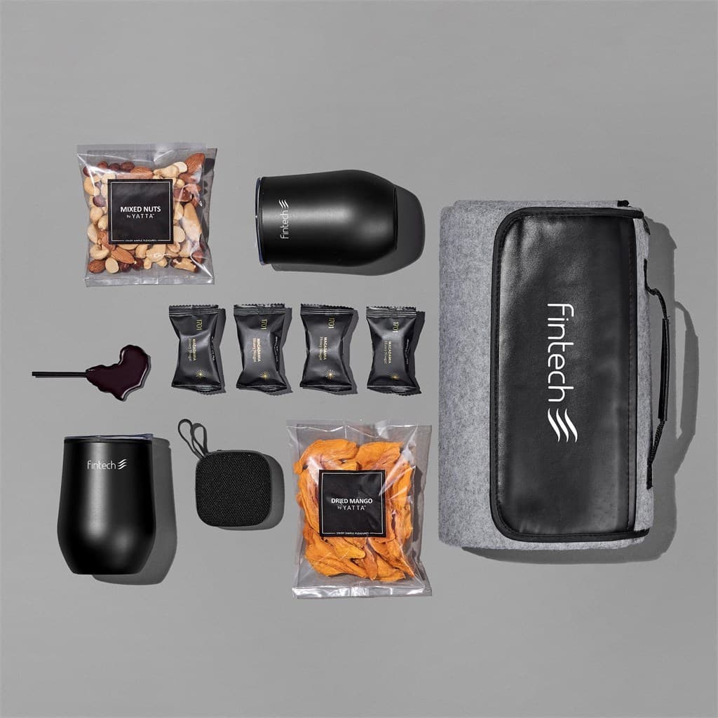 Yatta Lavishly Laden Hamper thumbnail 7