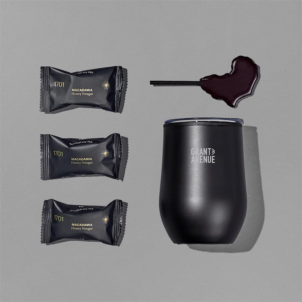 Yatta Snug Surprise Hamper thumbnail 5