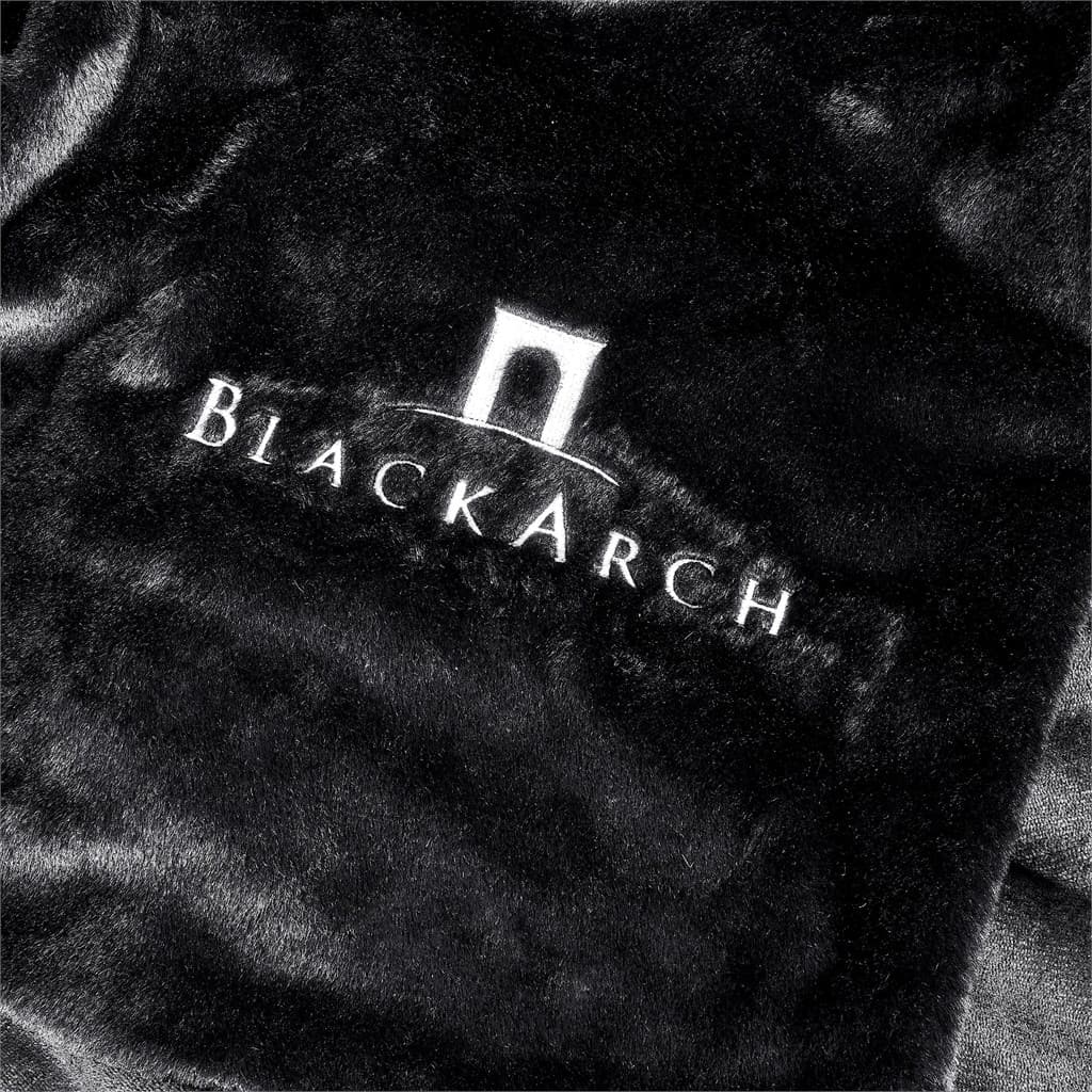 Alex Varga Palazzo Faux Fur Fleece Blanket thumbnail 7