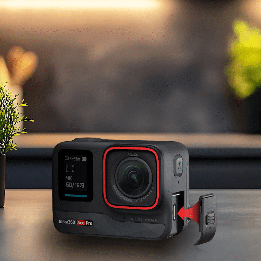 Insta360 Ace Pro USB Cover