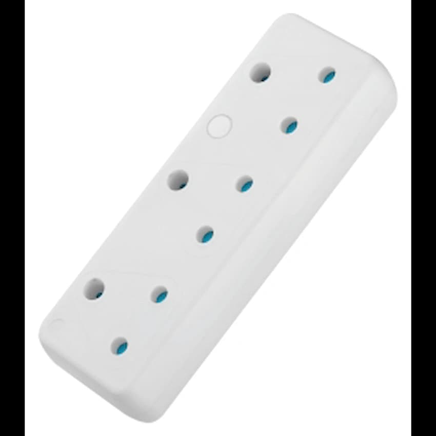 Switched 3-Way 16a Adaptor