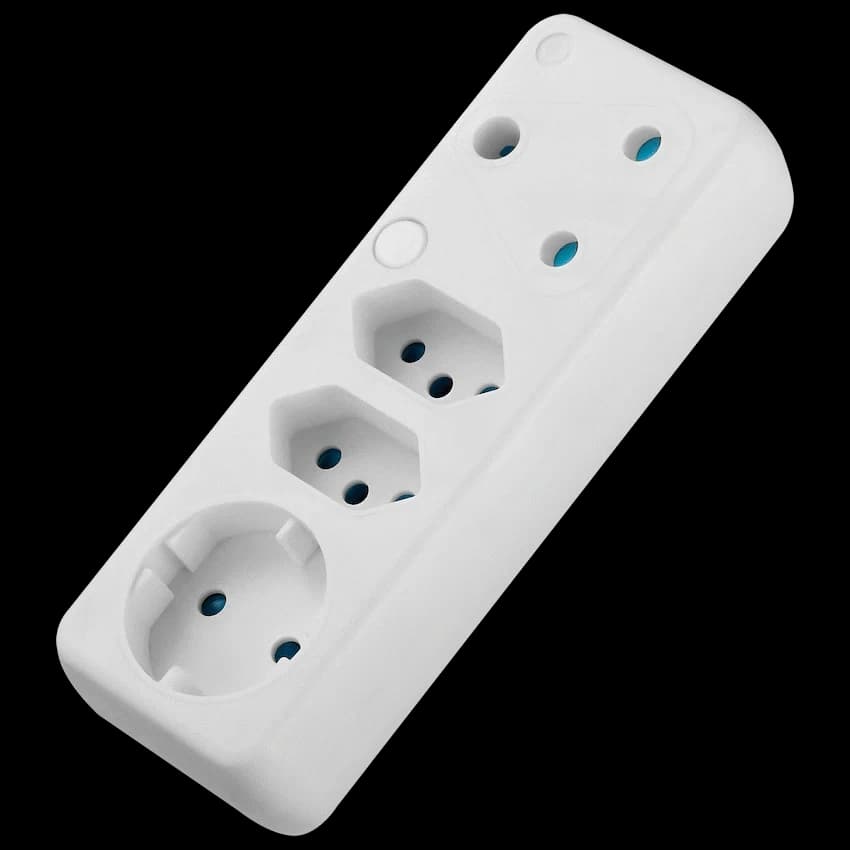 SWITCHED 4 Way Schuko Adaptor