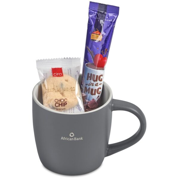 Victoria Hug in a Mug Gift Set - Image 3